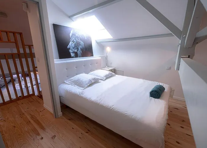 Hébergement de vacances A Nouste à *